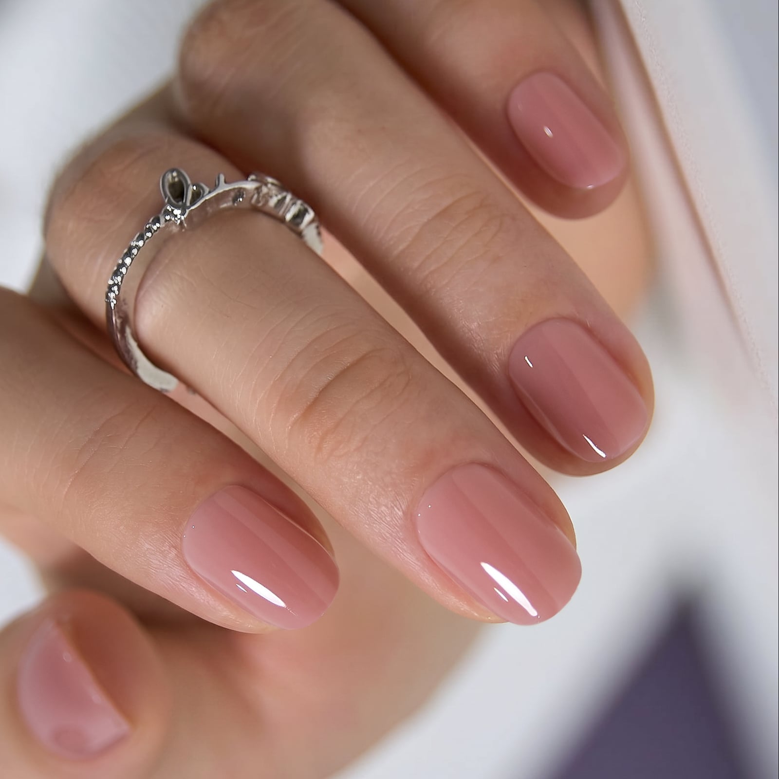 Dusty Rose Glossy Short Oval Nails — Simple Short Nails