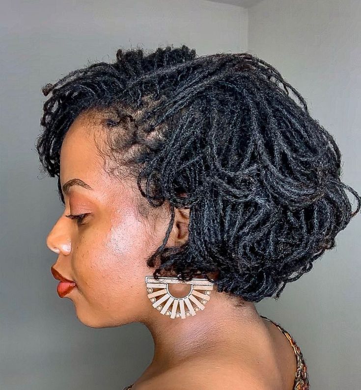 Chin Length Black Wavy Sisterlocks Face Framing, Side Swept — Simple Sister Locs