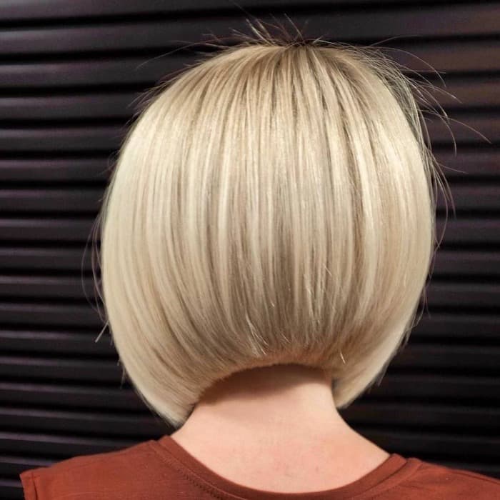 Ash Blonde Chin Stacked Bob Blowout — Simple Stacked Bob