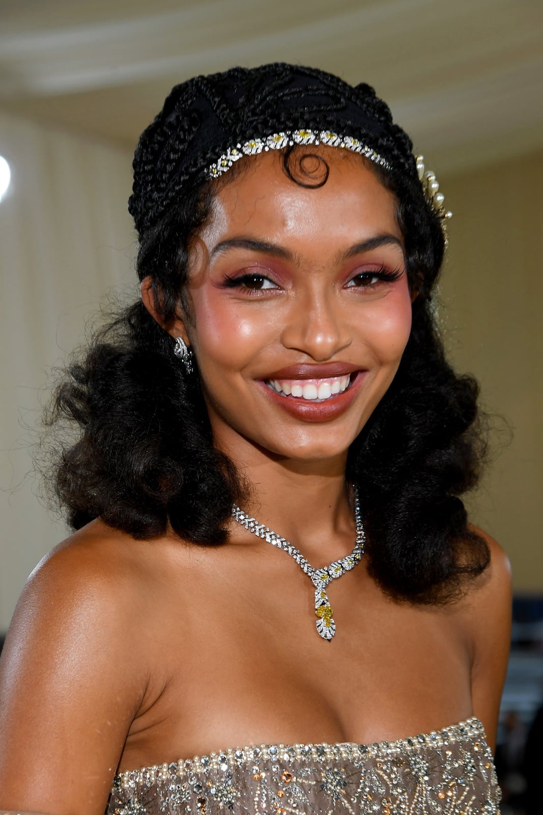 Chic Half-Up Half-Down Styles — Simple Strapless Dresses Hairstyles