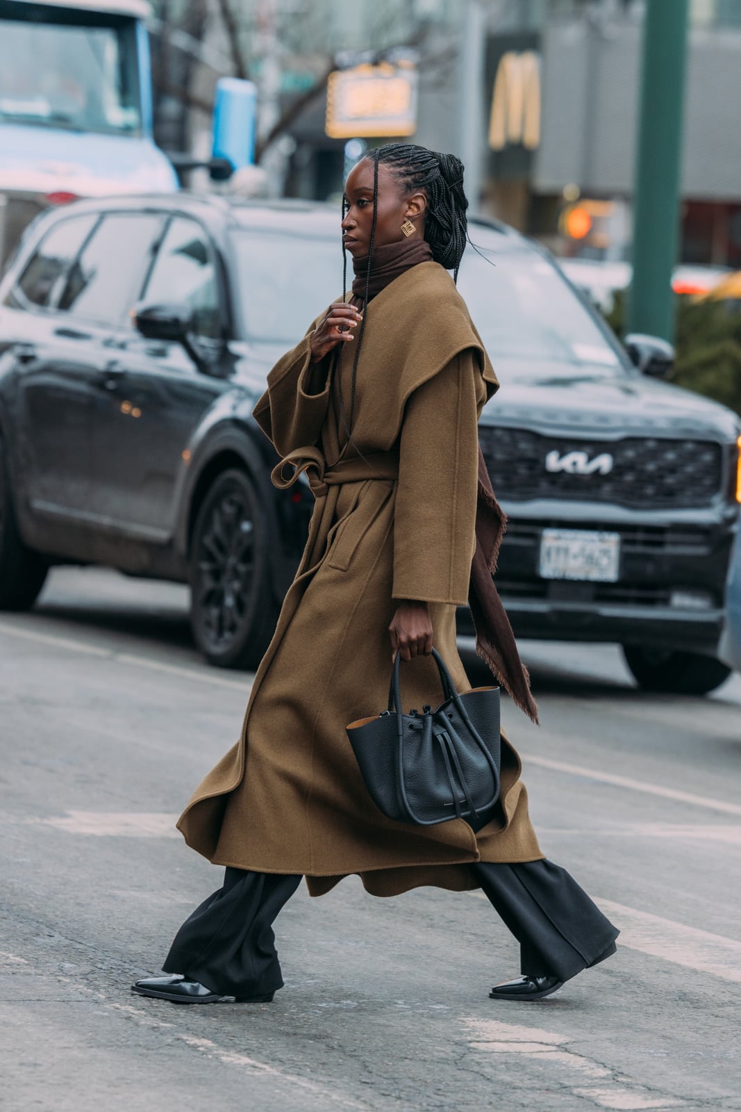 Draped brown coat with wide leg trousers, Black Pointed Toe Flats — Simple Street Style Outfits