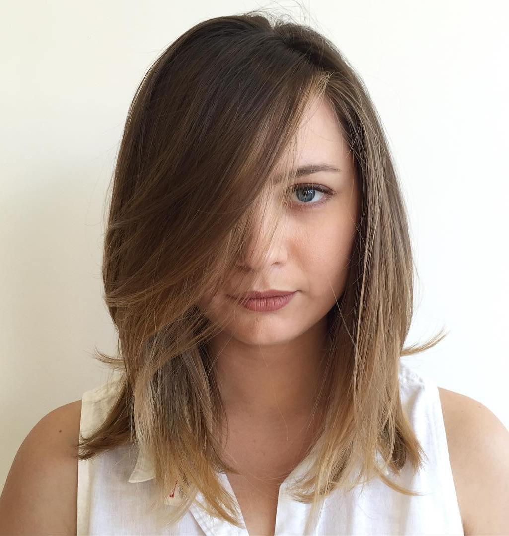 Collarbone Layers With Side Swept Bangs Collarbone Layers With Side Swept Bangs — Simple Thinning Hair