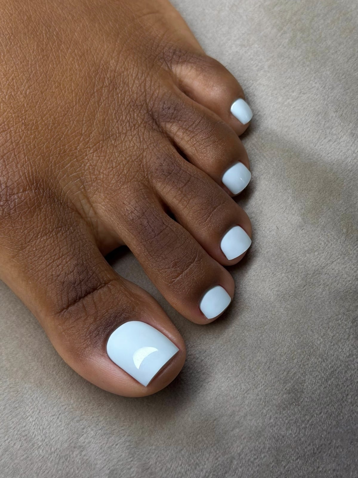 Opaque Light Blue Glossy Toenails, Short Square — Simple Toenail Colors
