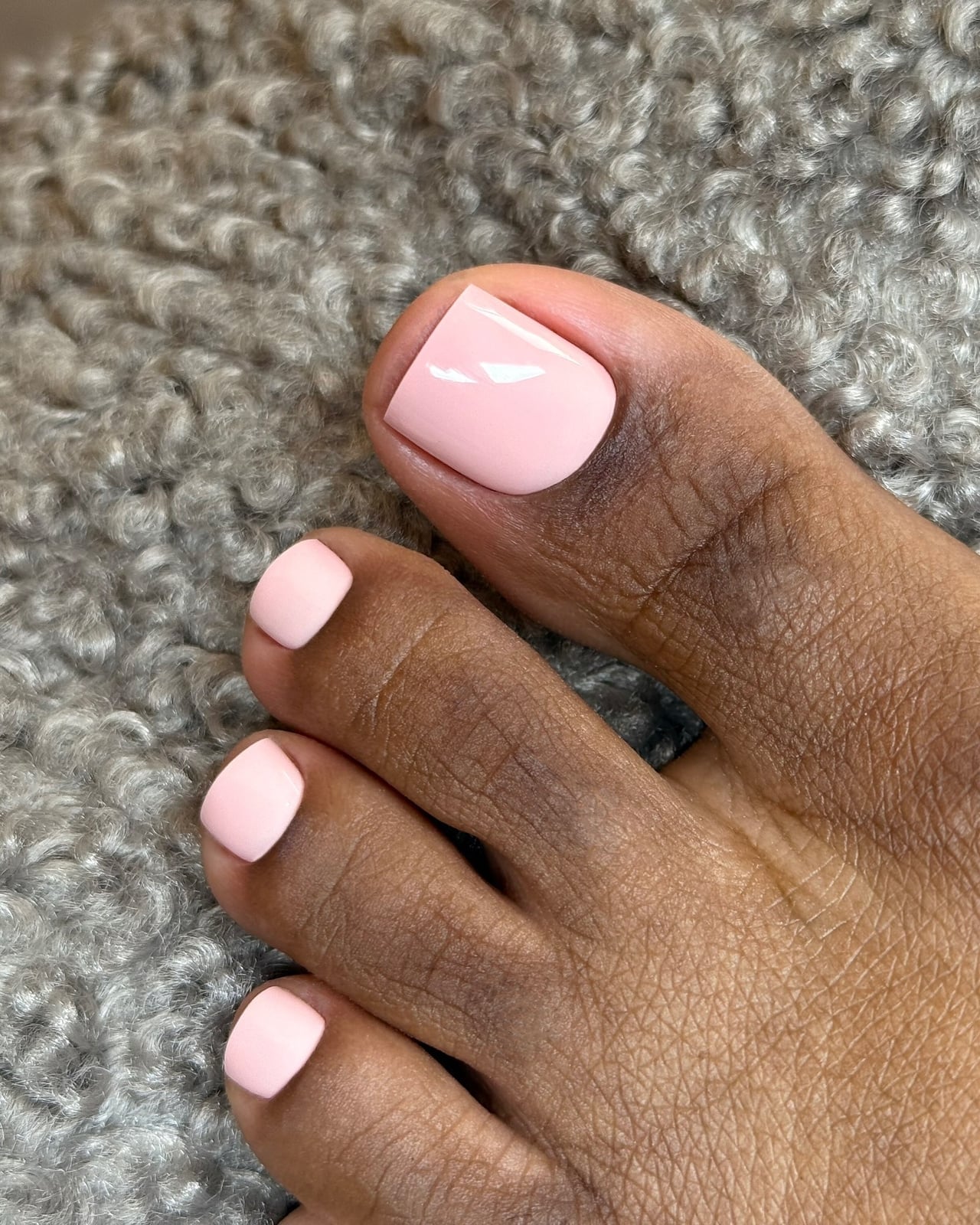 Opaque Soft Pink Glossy Toenails — Simple Toenail Colors