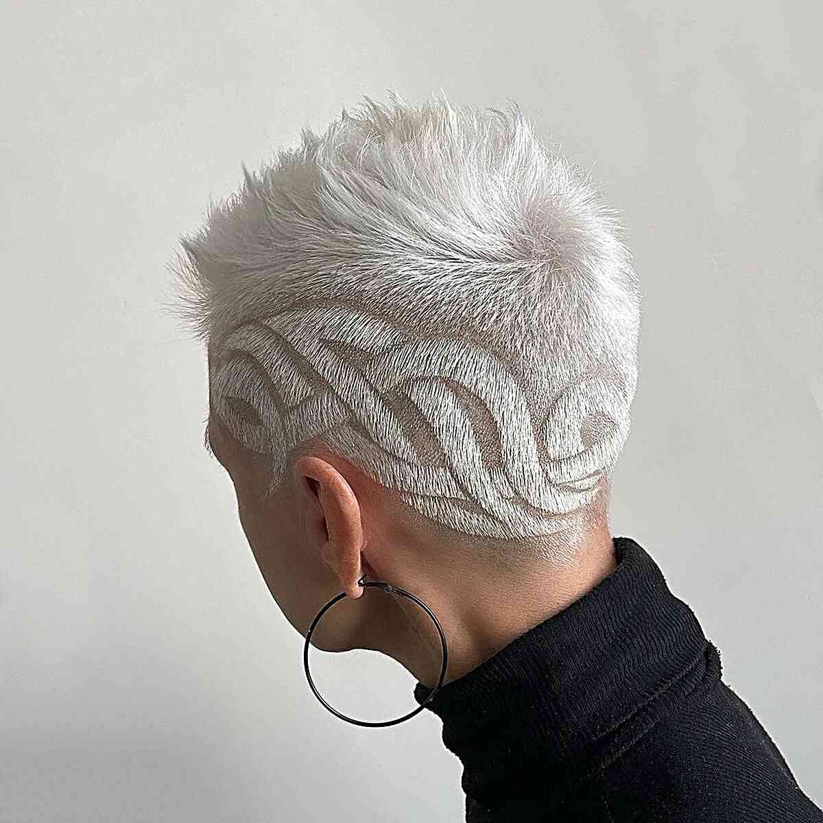 Platinum Blonde Undercut With Wave Carving — Simple Undercut Hairstyles