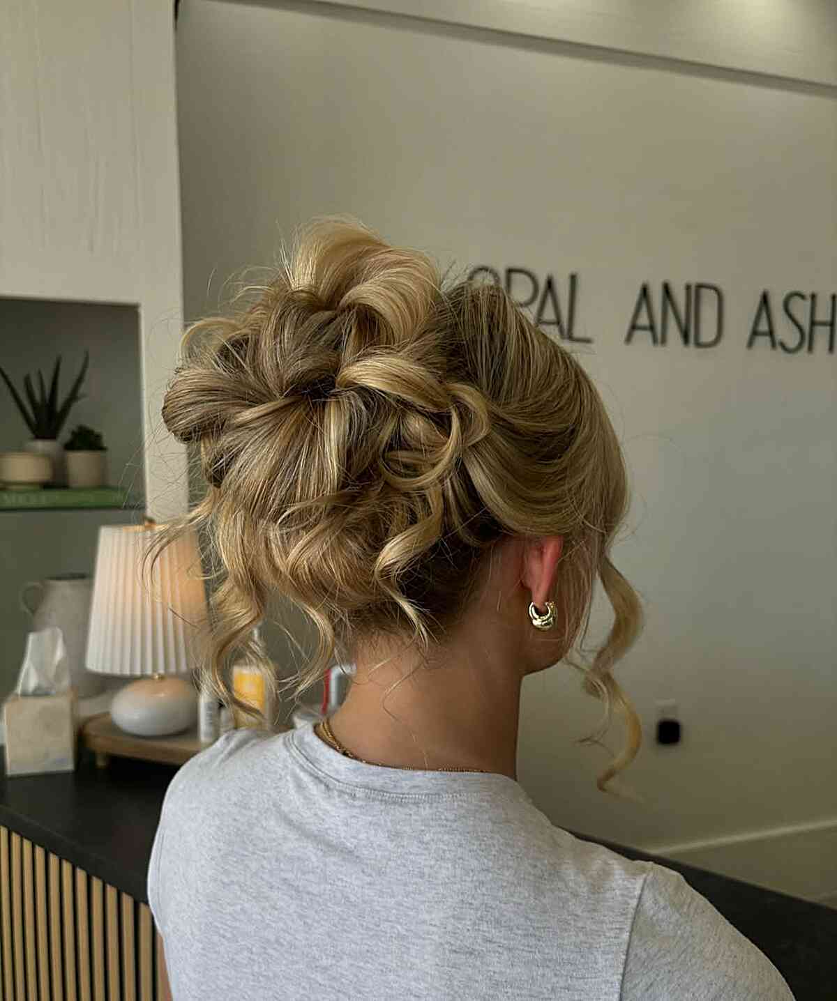 Voluminous Textured Messy Updo With Balayage Voluminous Textured Messy Updo With Balayage — Simple Updo Hair