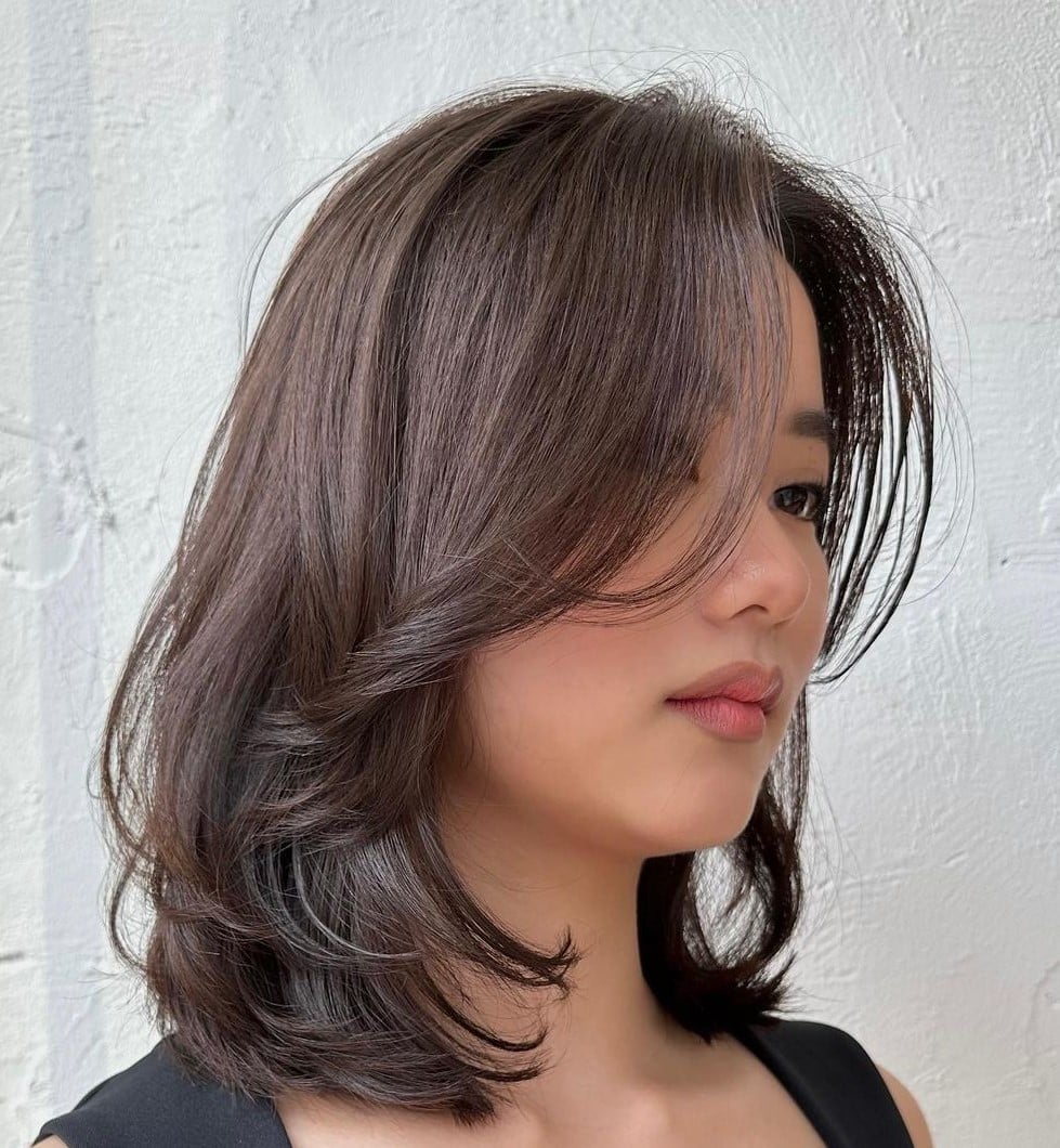 Collarbone Lob With Voluminous Layers — Simple Volumizing Hair