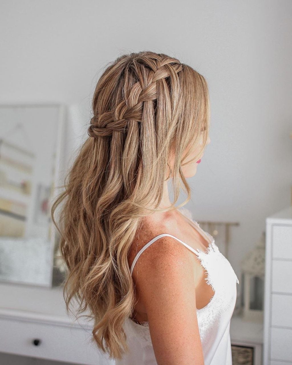 Mid-Back Waves With Waterfall Braid — Simple Wavy Hairstyles