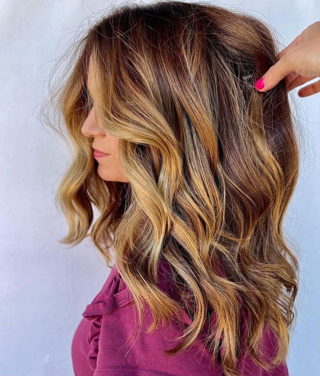 Shoulder Length Blowout With Curtain Bangs — Simple Wavy Hairstyles
