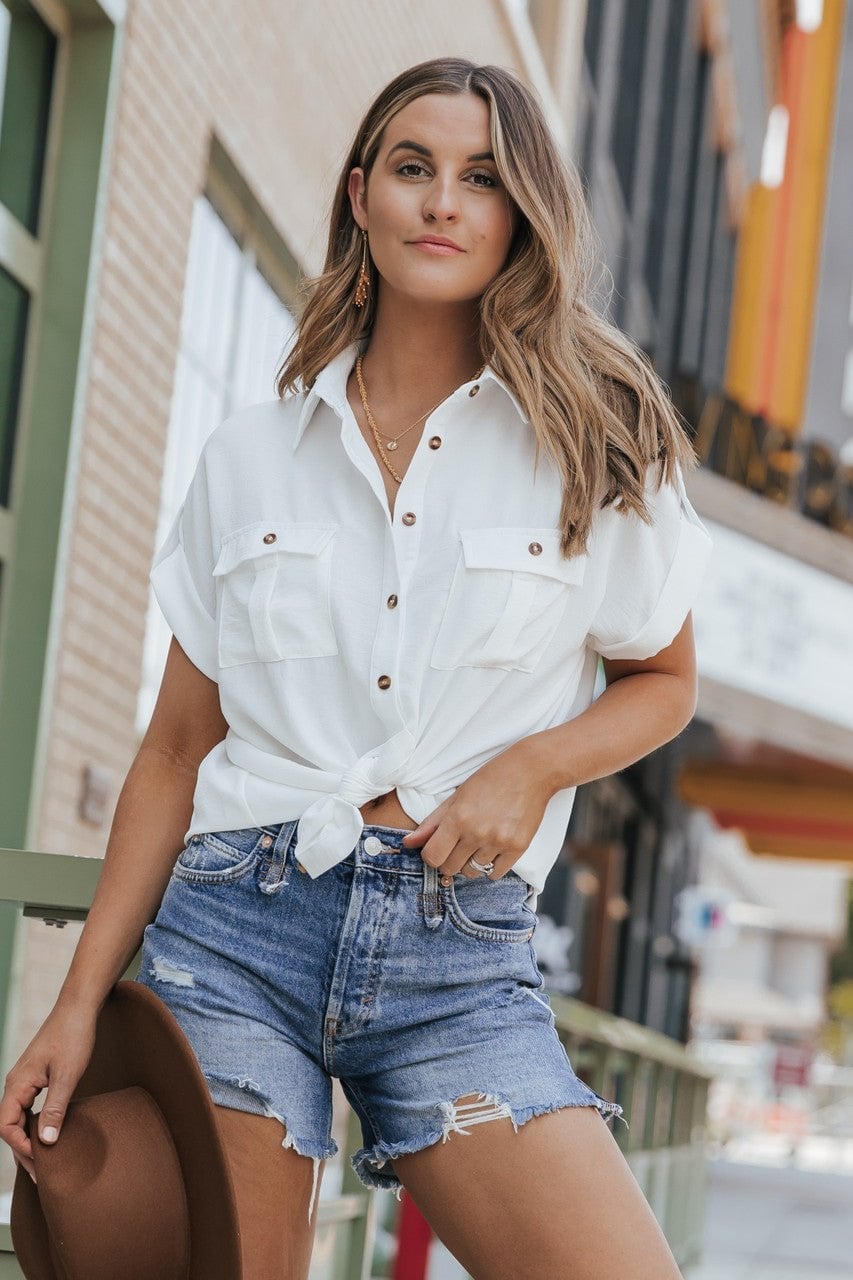 White Linen Shirt Knotted with Blue Denim Shorts, Close-Up Take White Linen Shirt Knotted with Blue Denim Shorts, Close-Up Take — Simple White Top Outfits