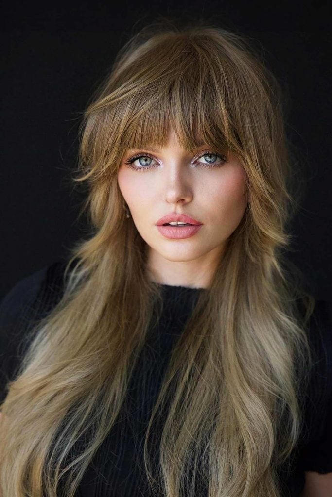 Mid-Back Shag Wolf Cut With Full Curtain Bangs — Simple Wolf Cut