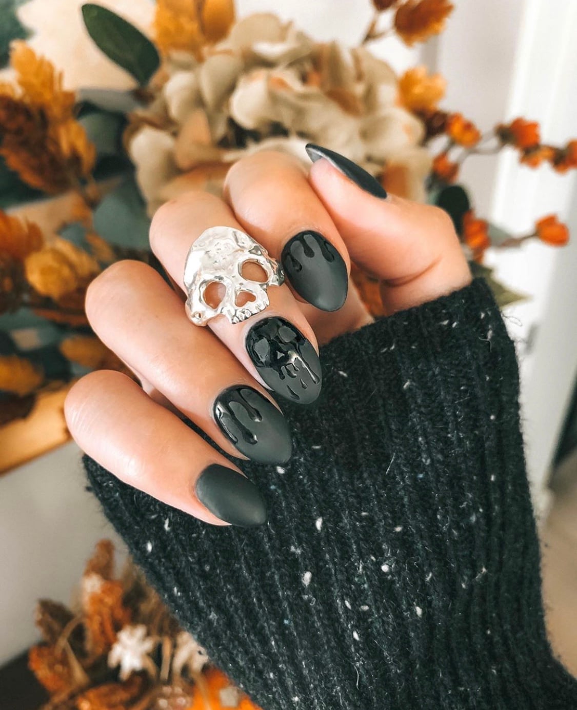 Matte Dark Gray Skull Drip Nails — Skull Nails