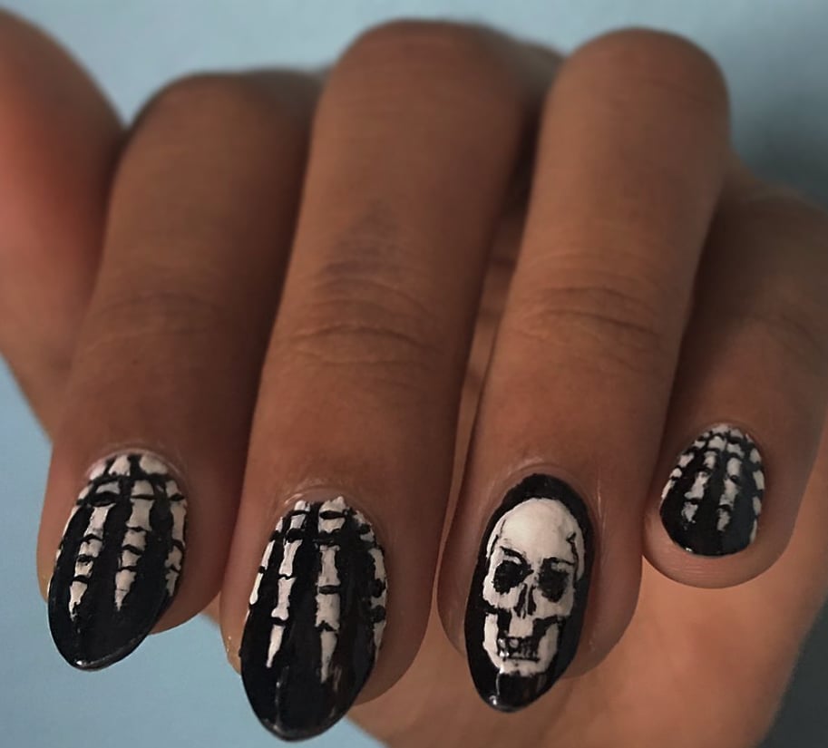 Medium Oval Black White Skull Rib Cage Nails — Skull Nails