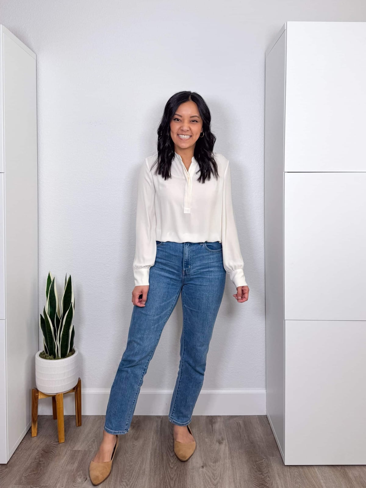 White Blouse With Medium Wash Straight Leg Jeans — Straight Leg Jeans Outfits