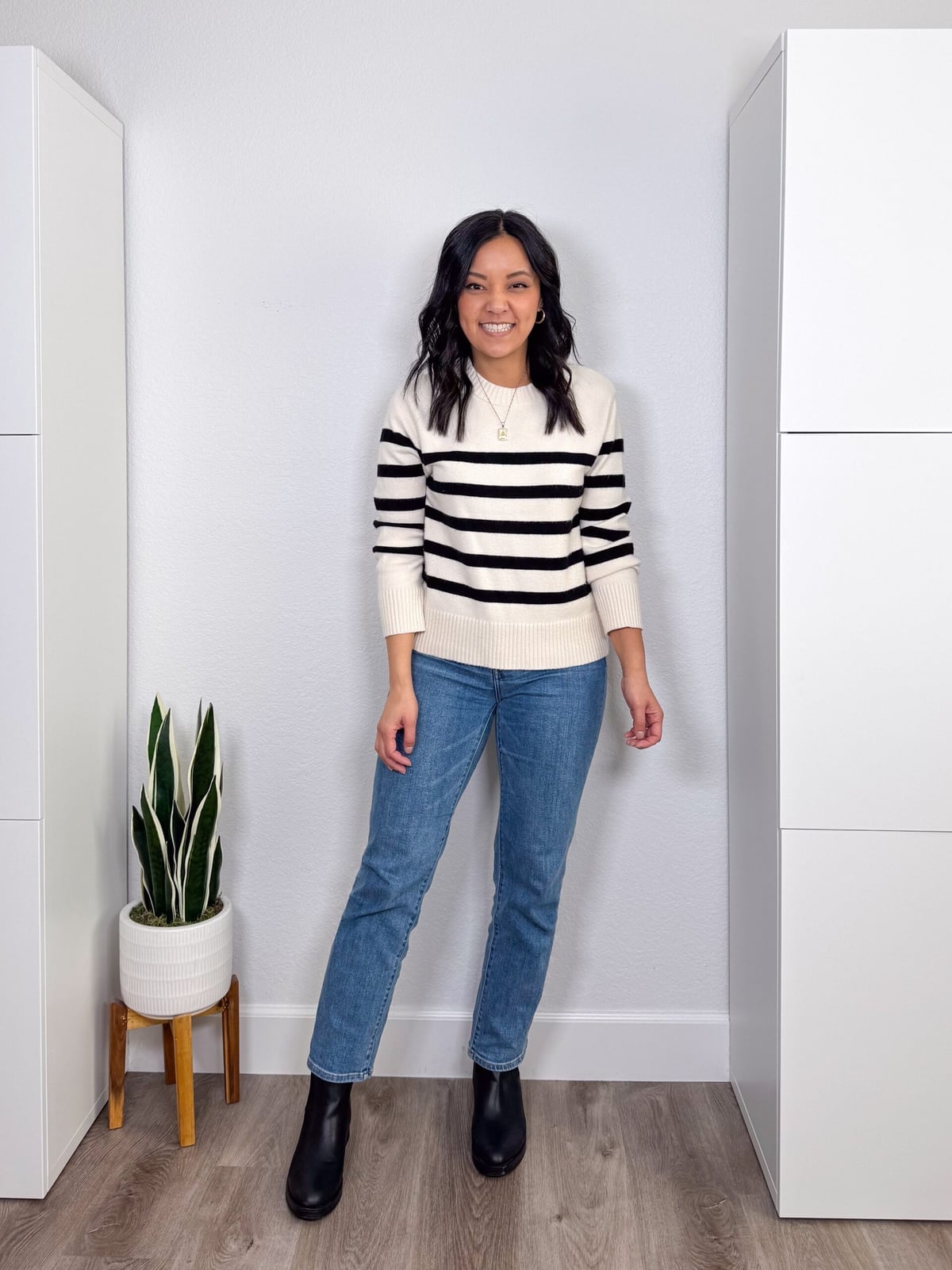 Striped Sweater With Straight Leg Jeans and Ankle Boots — Straight Leg Jeans Outfits