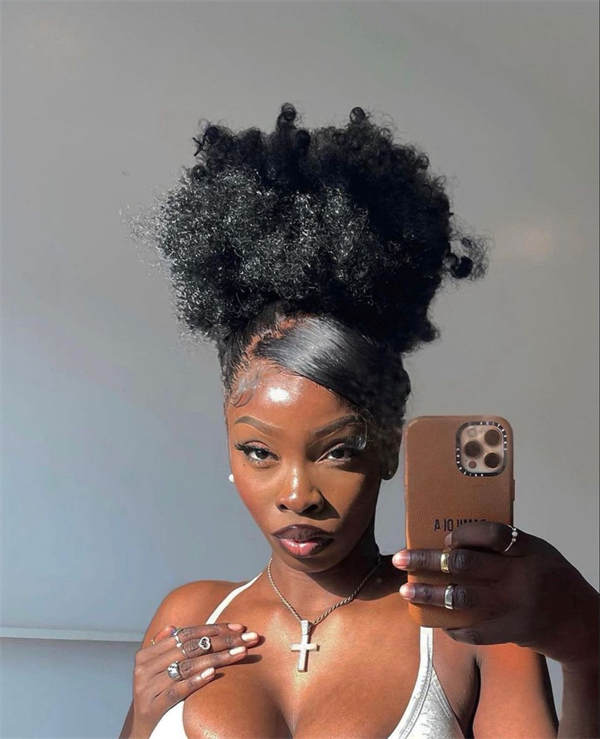 High Puff With Slicked Baby Hairs High Puff With Slicked Baby Hairs — Trendy 4c Hair