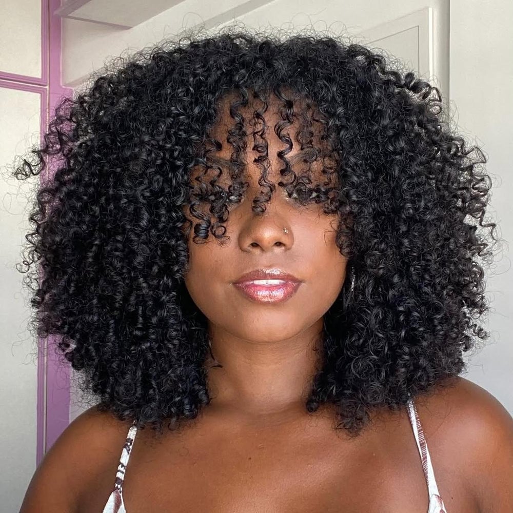 Shoulder Length Loose Curls With Curtain Bangs — Trendy Black Wig