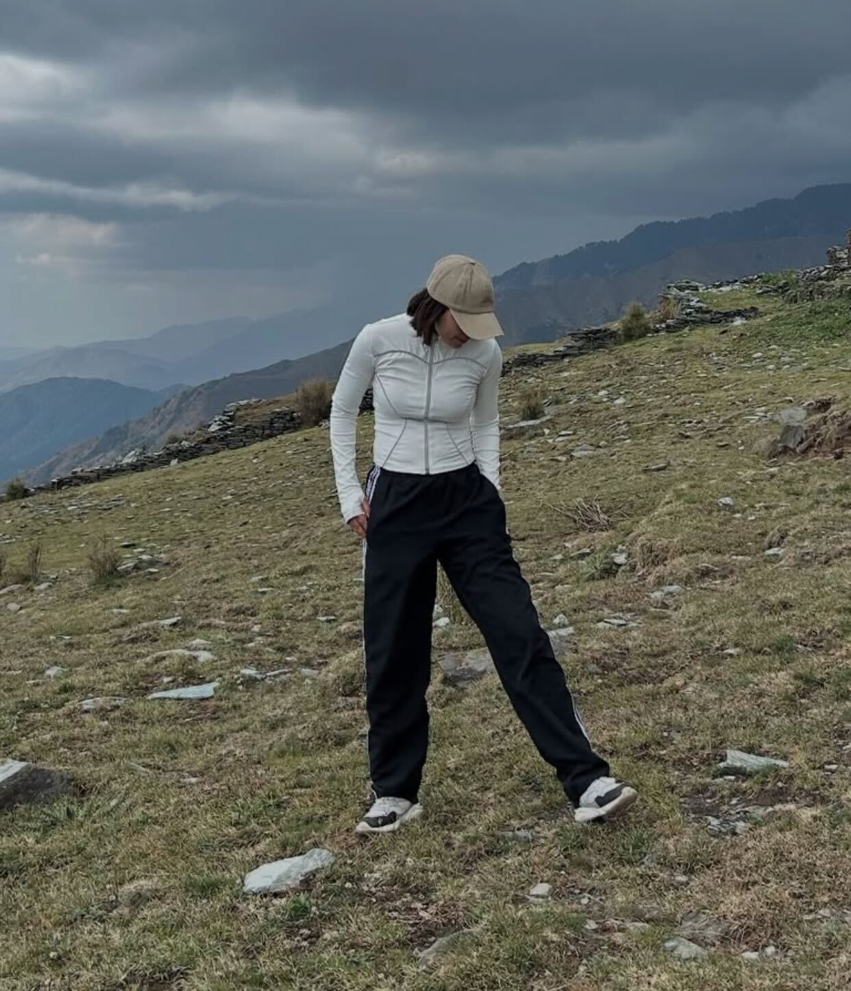 Athletic Zip-Up Top with Striped Track Pants — Trendy Cute Hiking Outfit
