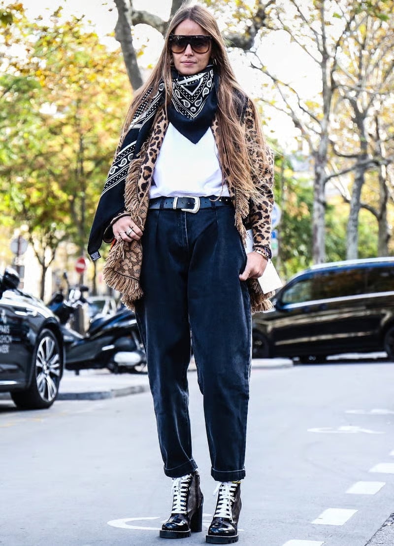 Leopard Print Jacket with Baggy Jeans — Trendy Cute Jeans Outfit