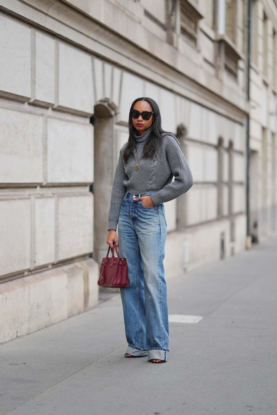 Cable Knit Sweater and Wide Leg Jeans — Trendy Cute Jeans Outfit