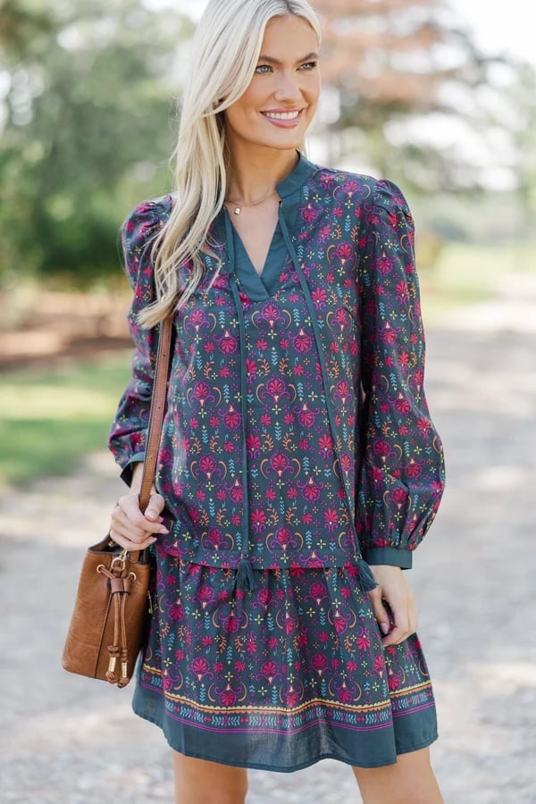 Dark green floral print mini dress with tie-neck — Trendy Dark Green Dress