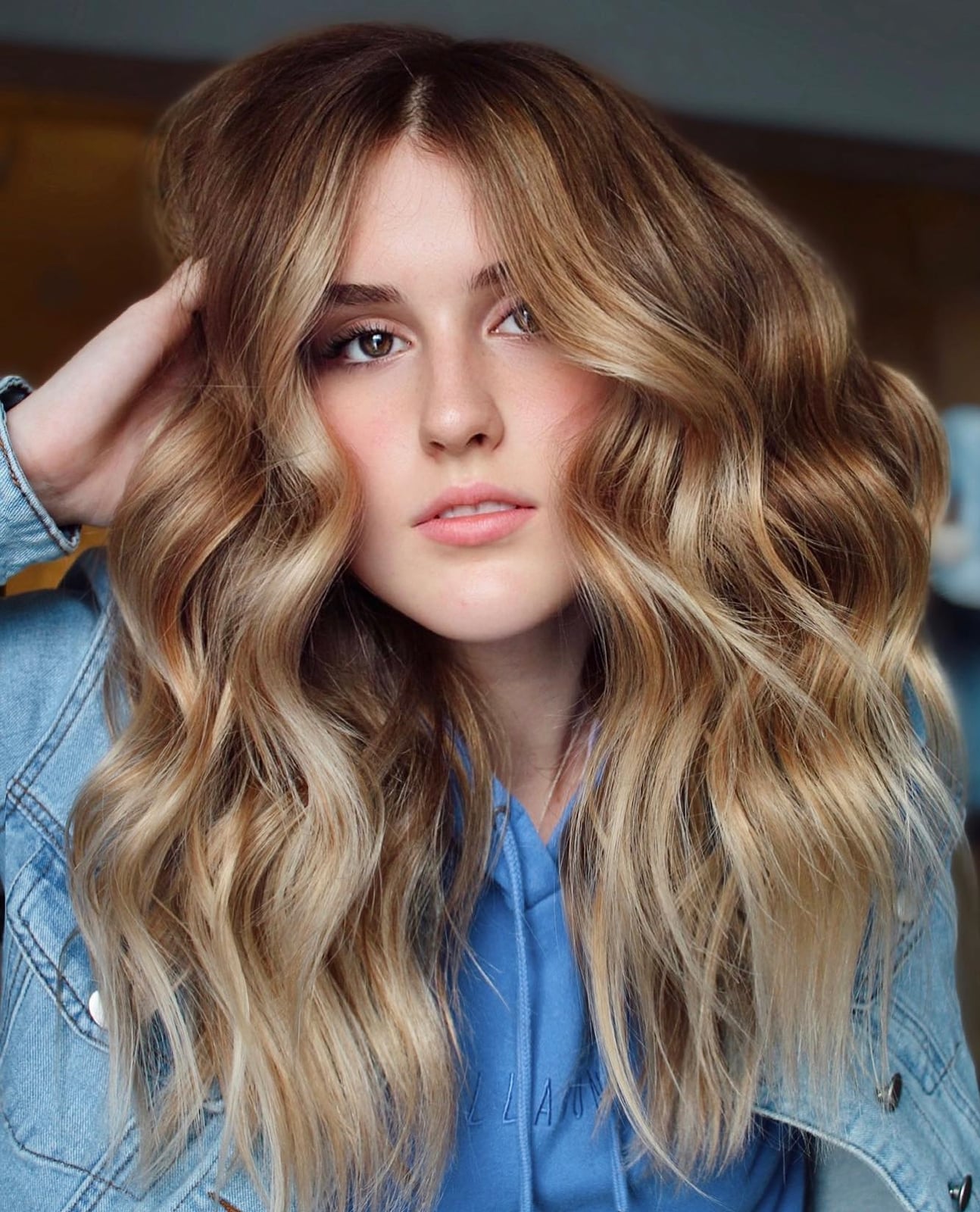 Long Golden Blonde With Root Shadow — Trendy Golden Blonde Hair