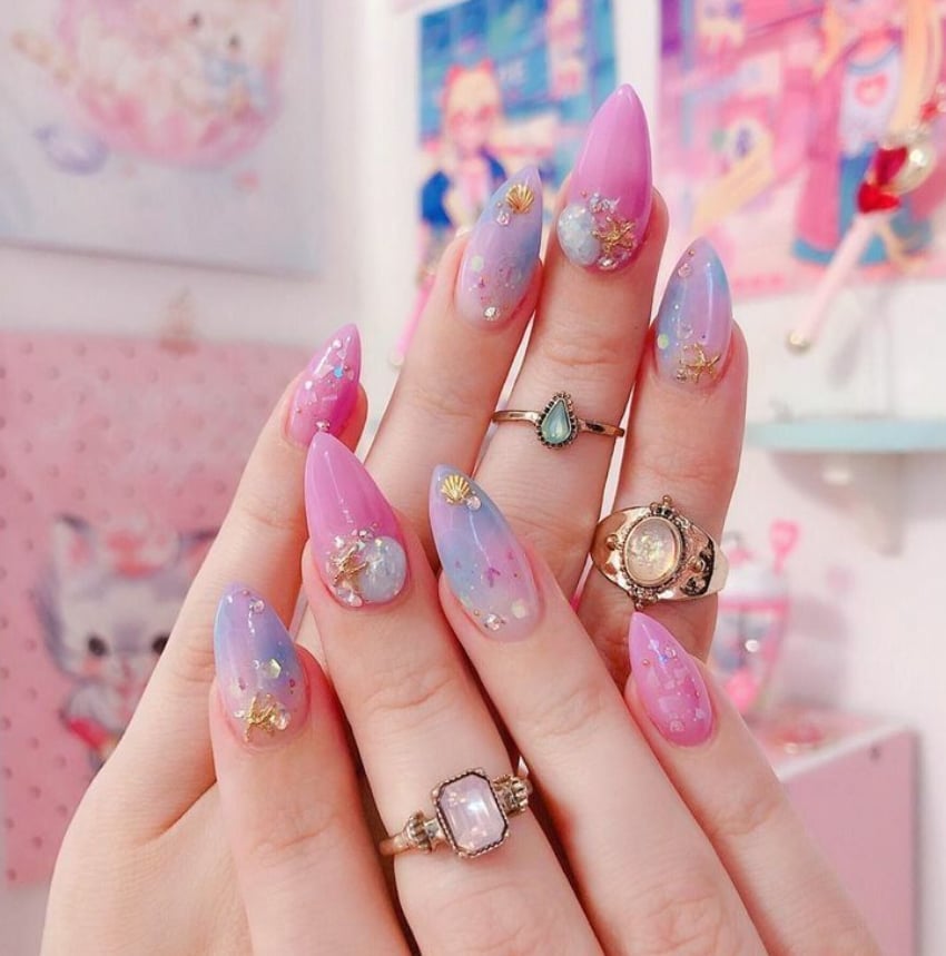 Long Pointed Pink Blue Purple Gradient Glitter Seashell Nails — Trendy Japan Nails