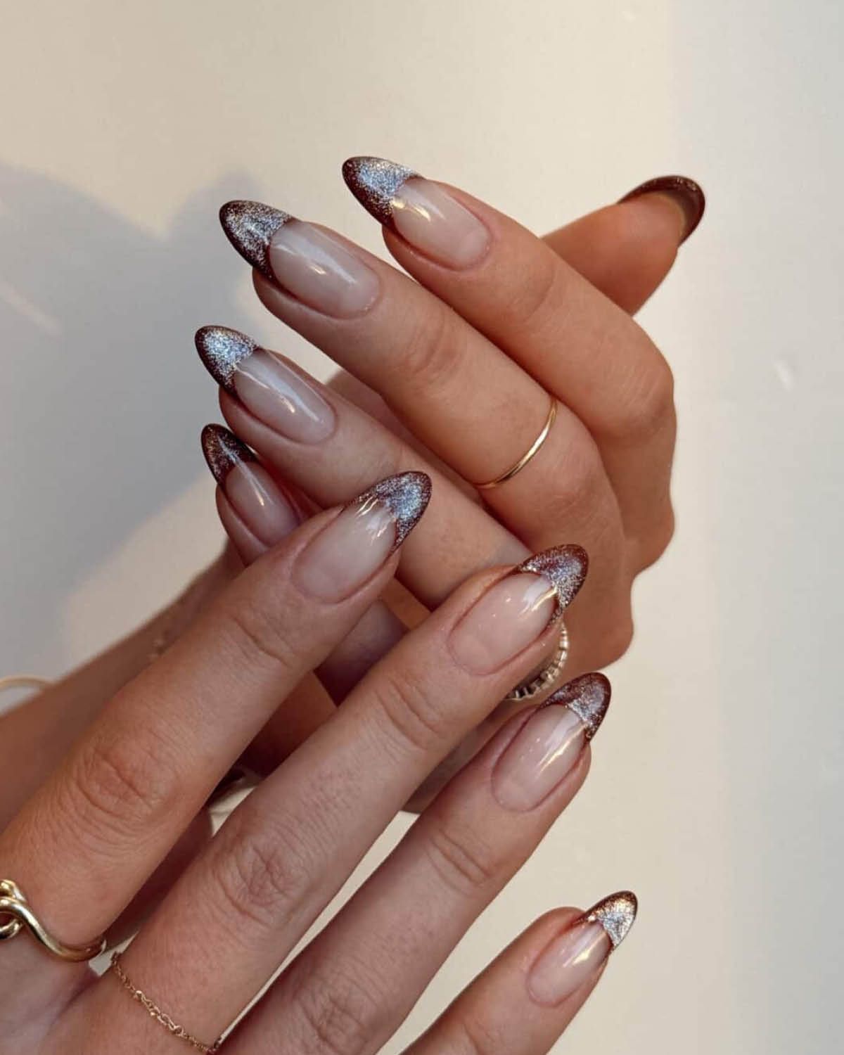 Long Almond Glitter French Tip Nails, длинный миндаль — Trendy Luxury Nails