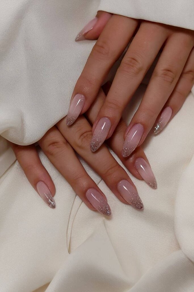 Short Square Marble Gold Vein Nails — Trendy Luxury Nails