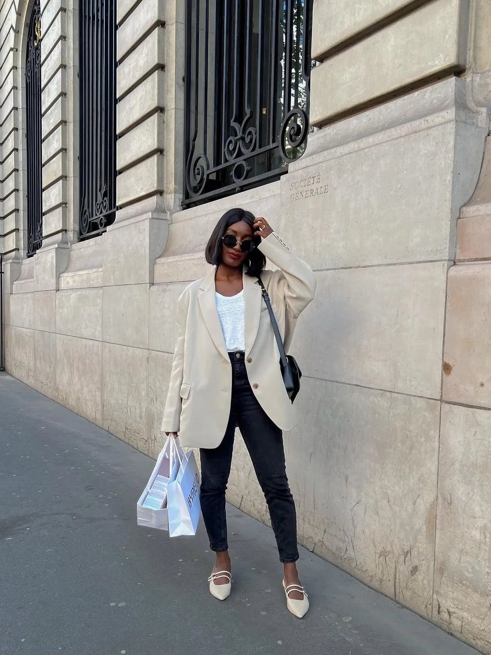 Light Beige Mary Janes with Blazer and Jeans, White T-Shirt Light Beige Mary Janes with Blazer and Jeans, White T-Shirt — Trendy Mary Janes Outfit
