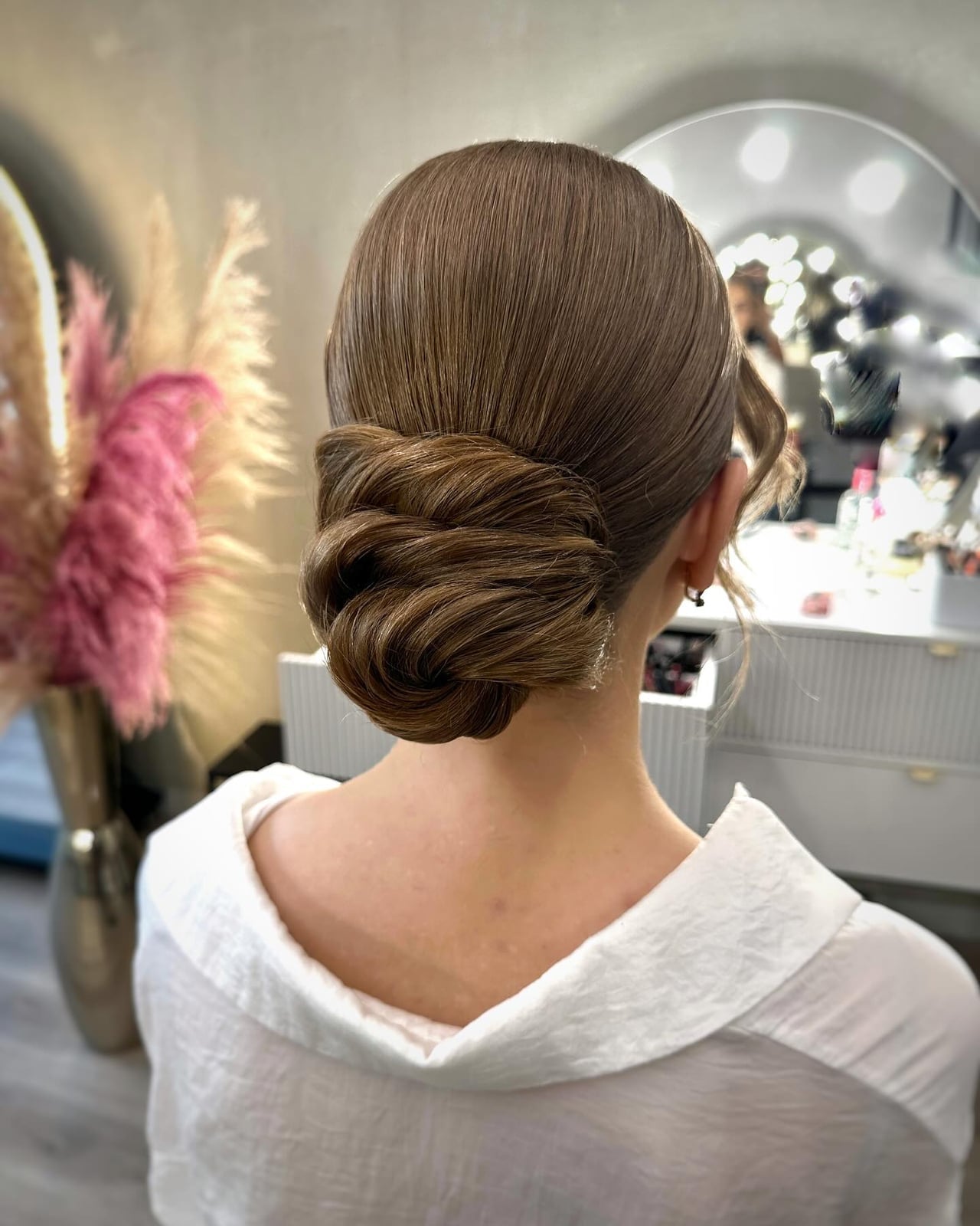 Elegant Twisted Collarbone Blonde Bun, Medium Brown Elegant Twisted Collarbone Blonde Bun, Medium Brown — Trendy Natural Bun