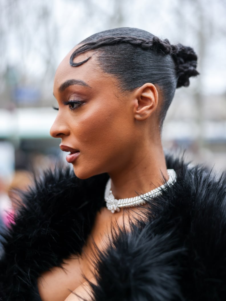 Sleek Polished Medium Brown Bun Sleek Polished Medium Brown Bun — Trendy Natural Bun