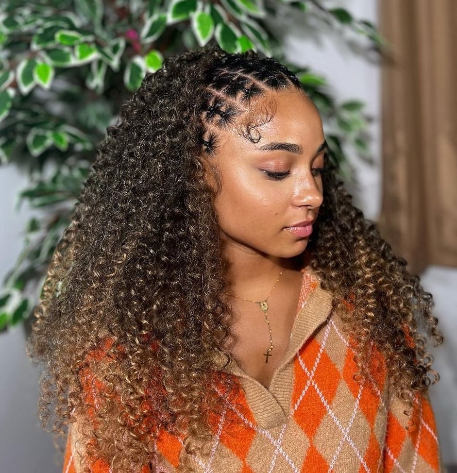 Mid-Back Curly Hair With Blonde Highlights Mid-Back Curly Hair With Blonde Highlights — Trendy Natural Hair Black Women