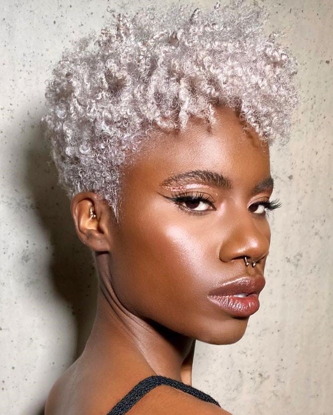 Short Textured Crop With Silver Curls Short Textured Crop With Silver Curls — Trendy Natural Hair Black Women