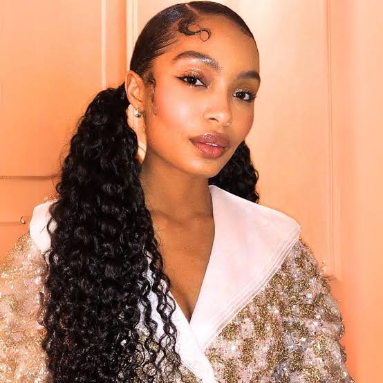 High Double Ponytail With Baby Hairs — Trendy Quick Weave Ponytail