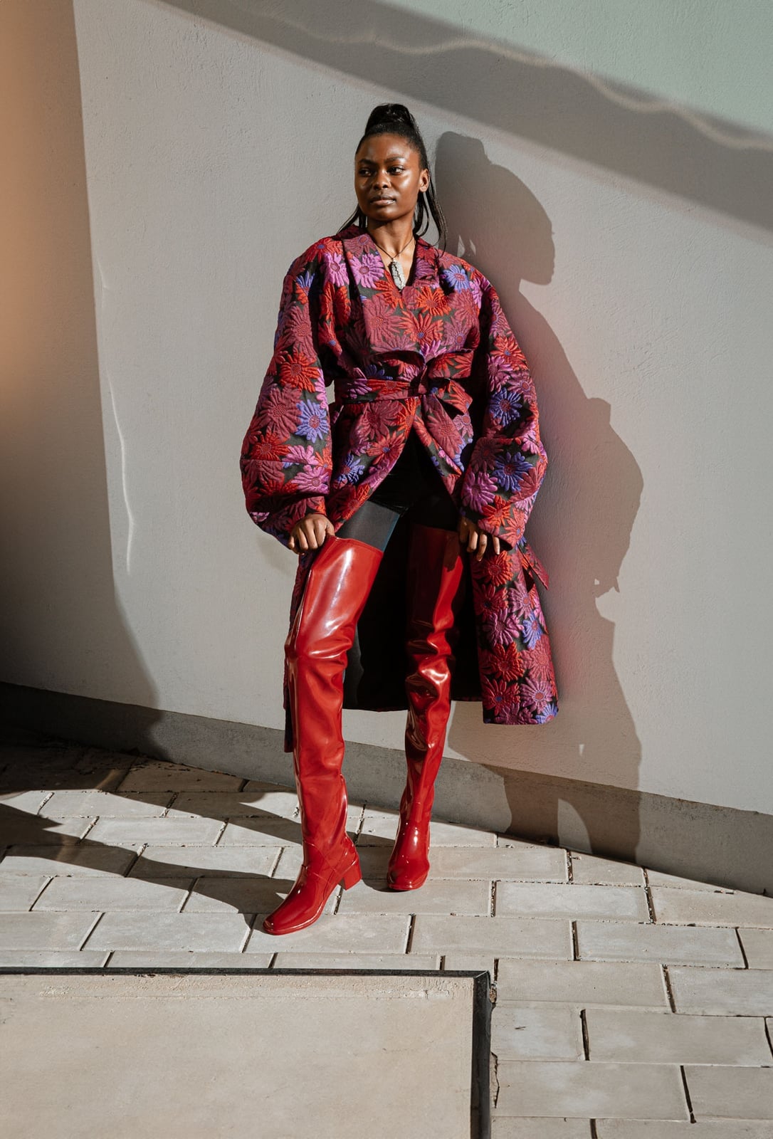 Red Over The Knee Boots With Floral Robe Coat — Trendy Red Boots Outfit