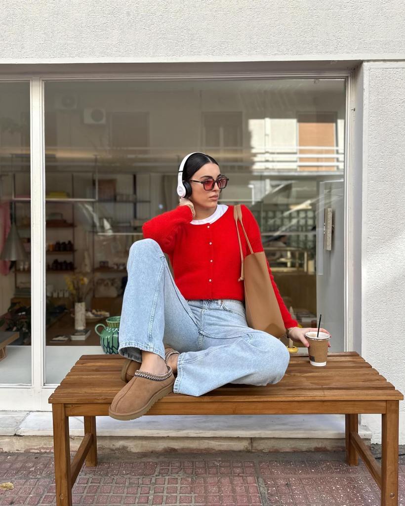 Bright Red Cardigan With Wide Leg Jeans Bright Red Cardigan With Wide Leg Jeans — Trendy Red Cardigan Outfit