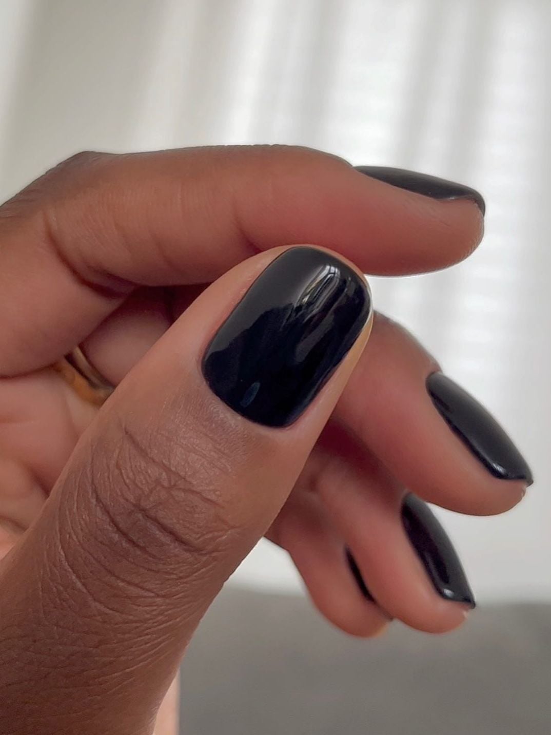 Deep Black High Gloss Short Square Nails — Trendy Short Black Nails