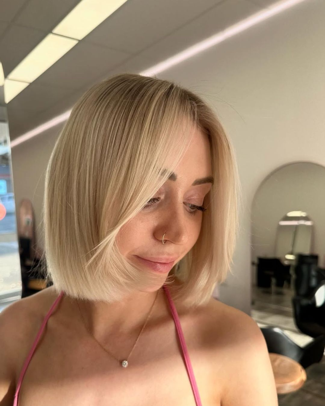 Ash Blonde Chin Bob With Straight Finish — Trendy Short Hair