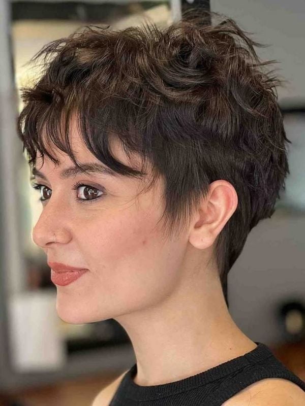 Dark Brown Wavy Pixie Textured Layers Dark Brown Wavy Pixie Textured Layers — Trendy Short Hair Hairstyles