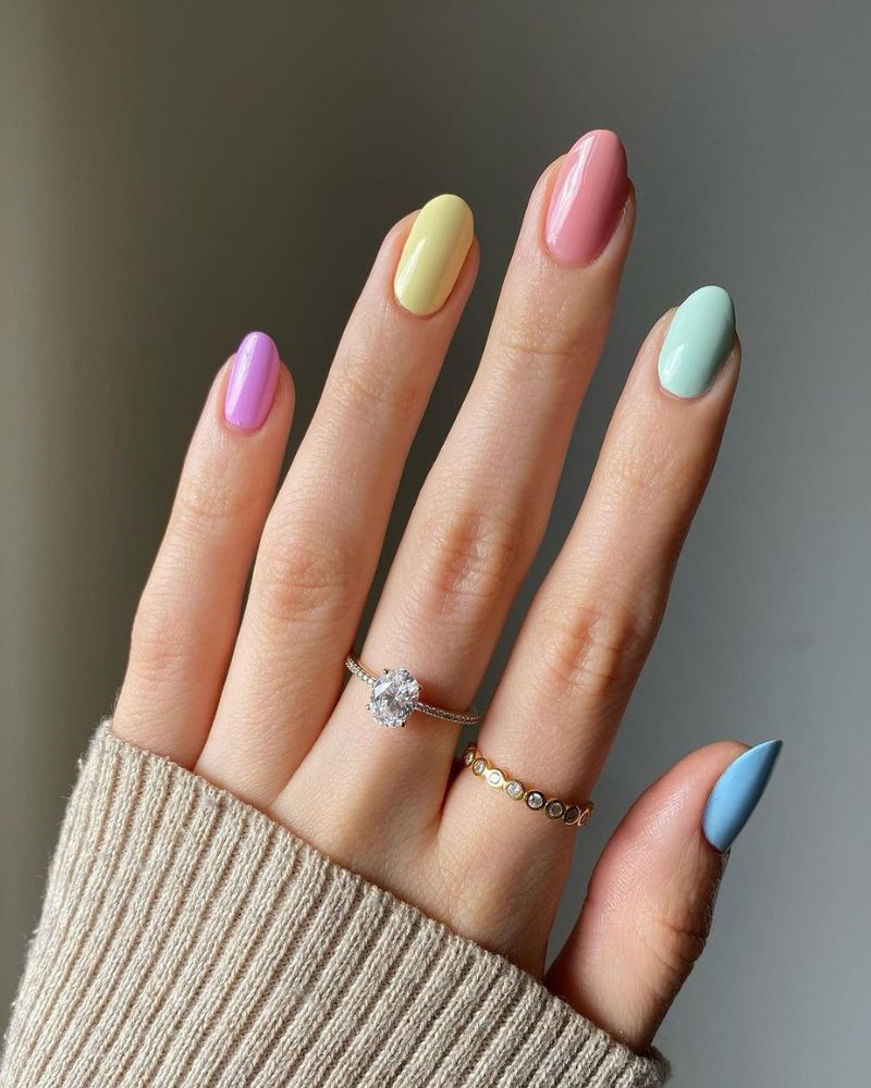 Multi-Color Pastel Short Almond Nails Multi-Color Pastel Short Almond Nails — Trendy Short Nails Color
