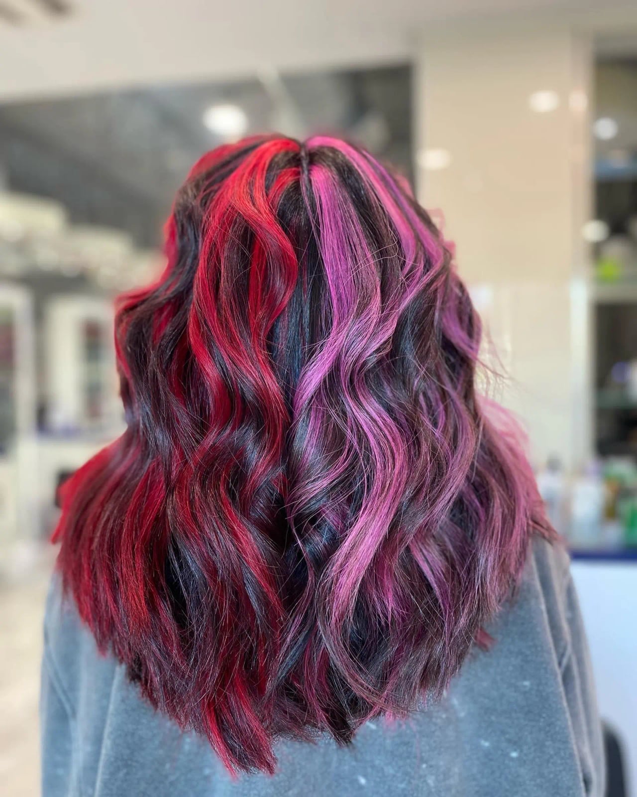 Shoulder Wavy Split with Red and Pink Shoulder Wavy Split with Red and Pink — Trendy Split Dye Hair