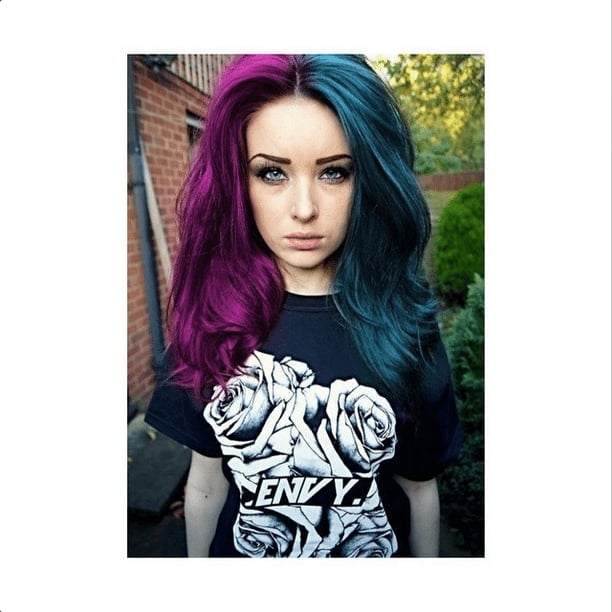 Wavy Bob with Curtain Bangs Neon Split Dye Wavy Bob with Curtain Bangs Neon Split Dye — Trendy Split Dye Hair