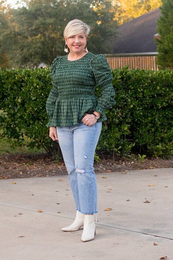White Ankle Boots With Plaid Top And Jeans White Ankle Boots With Plaid Top And Jeans — Trendy White Boots Outfit